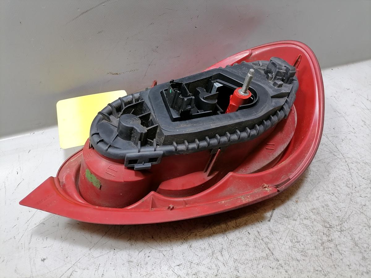 Toyota Aygo 1 original R&uuml;cklicht R&uuml;ckleuchte Schlussleuchte rechts Bj.2006